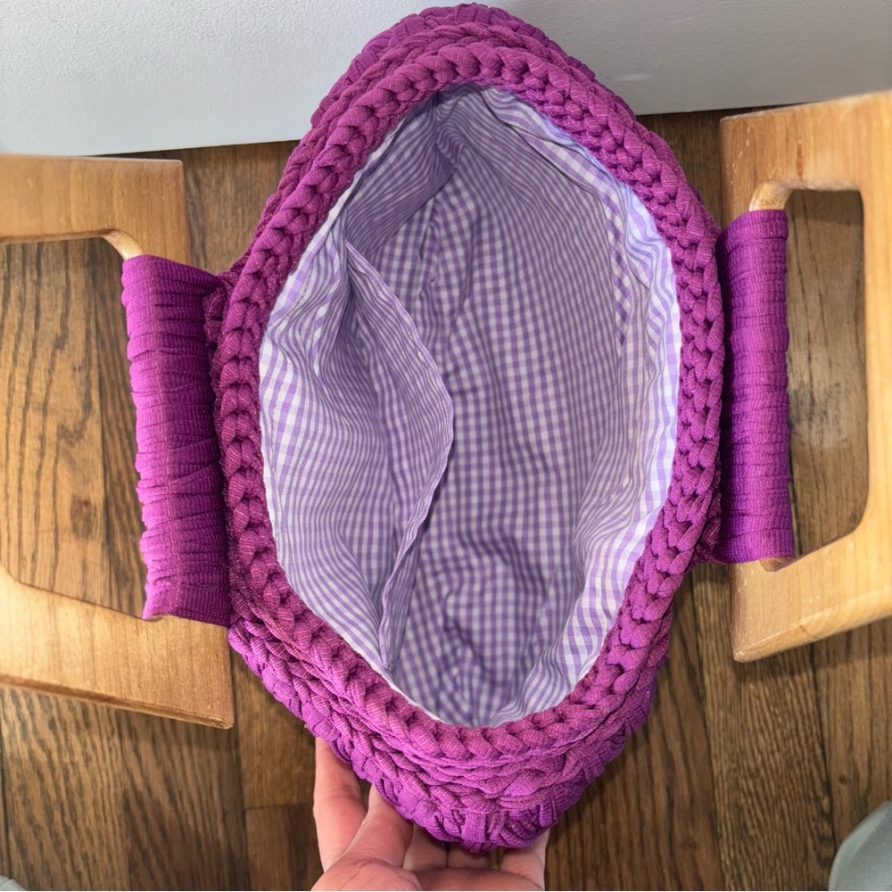 🎉Flurry Fashion Posh Party! 🎉 HANDMADE Handbag Purple with Wooden Handles NEW - Picture 6 of 8